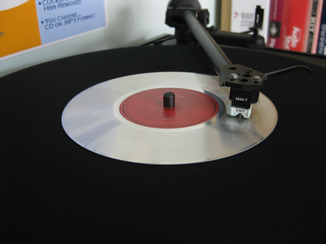 Aluminium 'message' disc transcription on Linn turntable